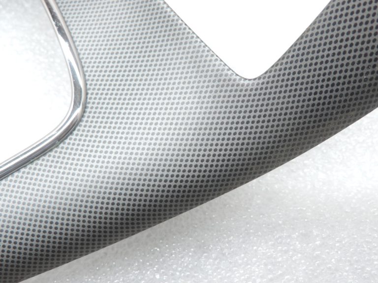 Oriģināls Toyota Avensis T25 centrālās konsoles pārnesumu sviras pārsegs 5882105050