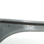Oriģināls Toyota Avensis T25 centrālā roku balsta iekšējais krūzīšu turētājs 5563005030