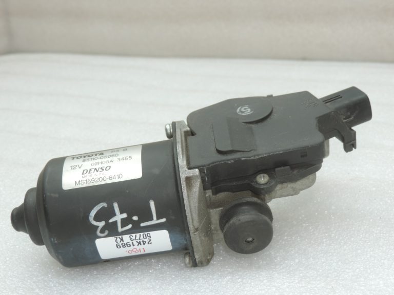Oriģināls Toyota Avensis T25 priekšējo tīrītāju motors 8511005060 851101A040