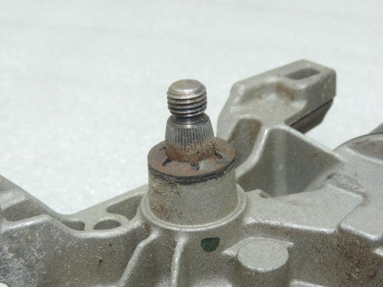 Oriģināls Toyota Avensis T25 priekšējo tīrītāju motors 8511005060 851101A040