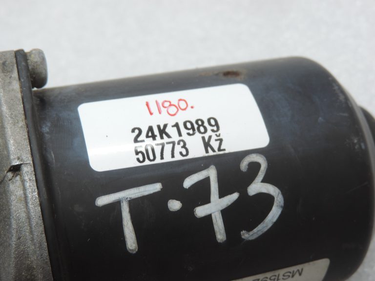 Oriģināls Toyota Avensis T25 priekšējo tīrītāju motors 8511005060 851101A040
