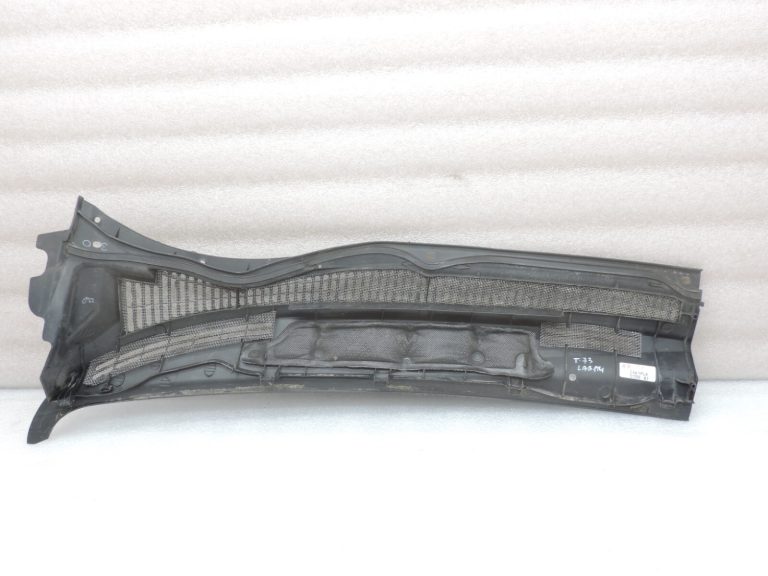 Oriģināls Toyota Avensis T25 vējstikla pārsegs deflektors, labais