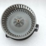 Oriģināls Toyota Avensis T25 Corolla E12 sildītāja ventilatora ventilatora motors 8710302080