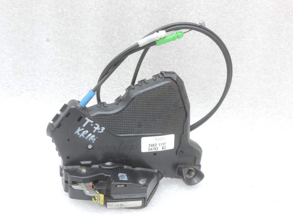 Oriģinālā Toyota Avensis T25 Corolla E12 Priekšējo kreiso durvju slēdzene 6904002152