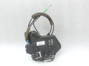 Подлинная Toyota Avensis T25 Corolla E12 Замок задней левой двери 6906002102