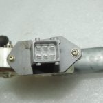 Oriģināls Toyota Avensis T25 aizmugurējā kreisā loga motors 6984005100