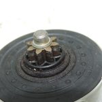 Oriģināls Toyota Avensis T25 aizmugurējā labā loga motors 6983005100
