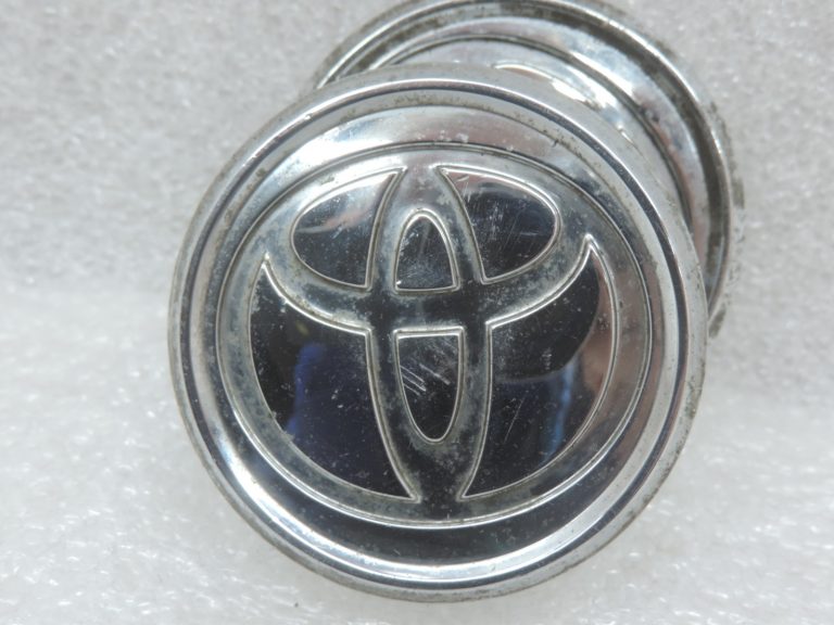 Oriģināls Toyota alumīnija riteņa rumbu vāciņu komplekts 8716513010, 87165-13010