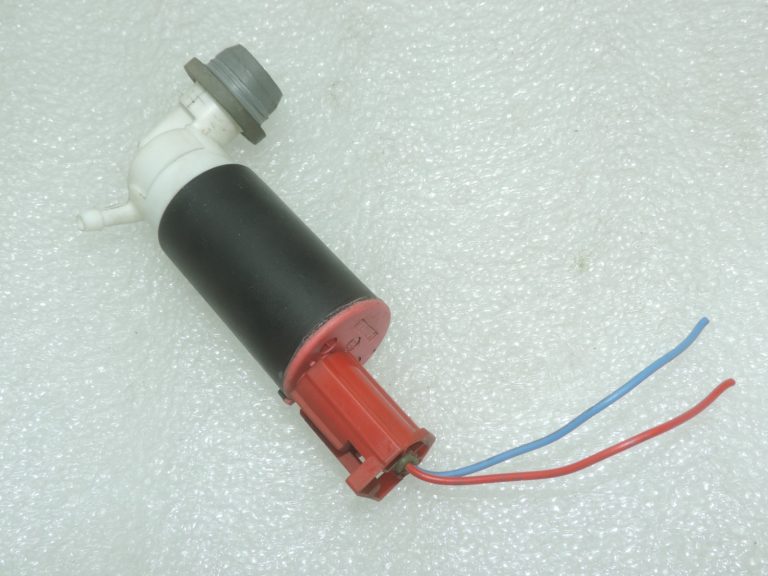 Oriģināls Toyota Avensis T25 aizmugurējais priekšējā stikla mazgāšanas sūknis 8534005011 85340-05011