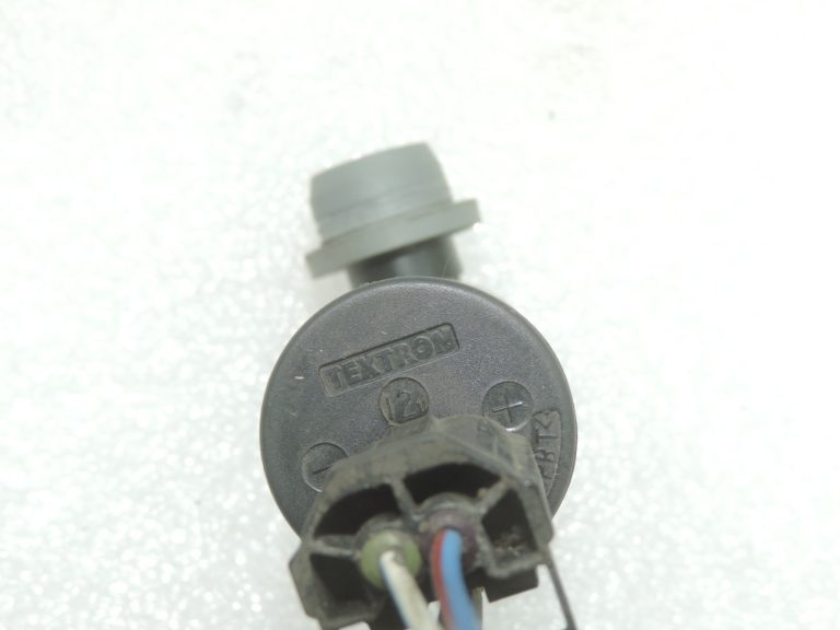 Oriģināls Toyota Avensis T25 priekšējais priekšējā stikla mazgāšanas sūknis 8533005031, 85330-05031