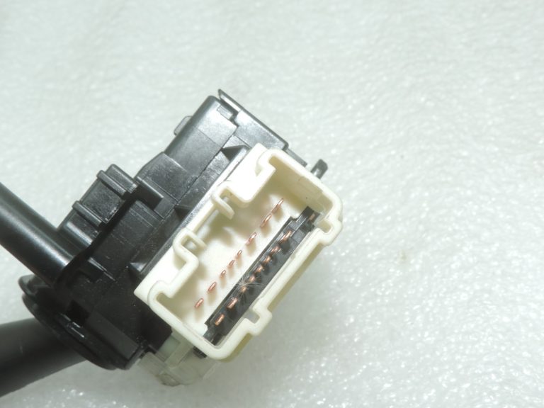 Oriģināls Toyota Avensis T25 indikatoru slēdža gaismas slēdzis 8414005110, 84140-05110