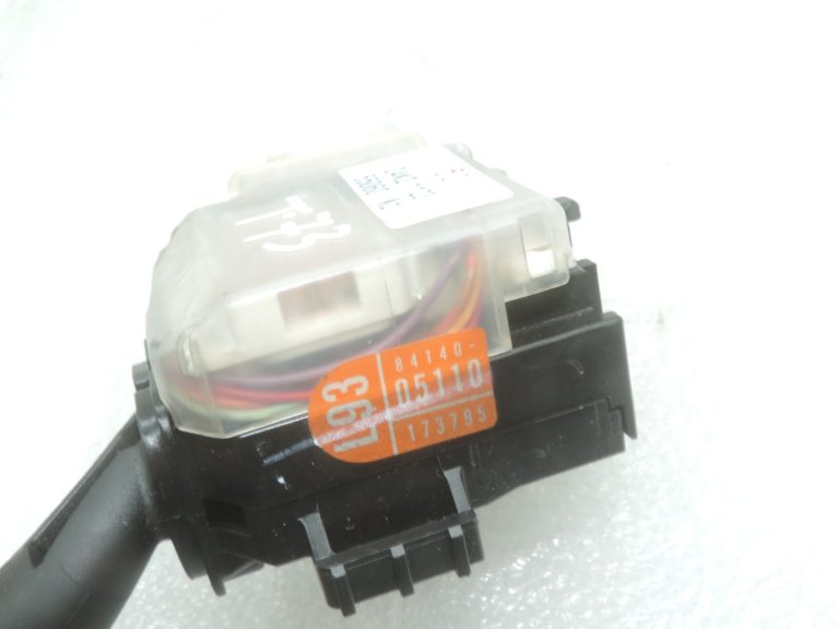 Oriģināls Toyota Avensis T25 indikatoru slēdža gaismas slēdzis 8414005110, 84140-05110