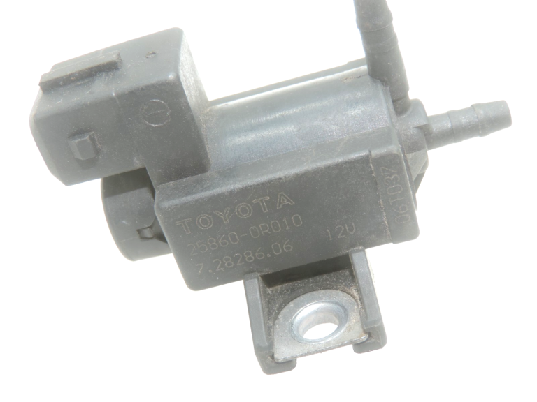 Oriģināls Toyota Avensis T25 T27 RAV4 III 2.2d D-CAT elektromagnētiskā vārsta spiediena pārveidotājs