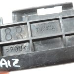 Oriģināls 2012-2014 Toyota Yaris P13 Aizmugurējā bampera kronšteins labajā pusē