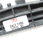 Oriģināls 2012-2014 Toyota Yaris P13 Aizmugurējā bampera kronšteins labajā pusē