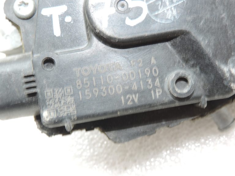Oriģināls 2012-2020 Toyota Yaris P13 priekšējais tīrītāja motors Vējstikla tīrītāja motors