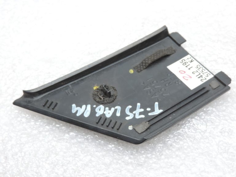 2012-2020 Toyota Yaris P13 Priekšējais labās puses durvju vāks ārējā spoguļa līstes