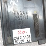 2012-2020 Toyota Yaris P13 Priekšējais labās puses durvju vāks ārējā spoguļa līstes