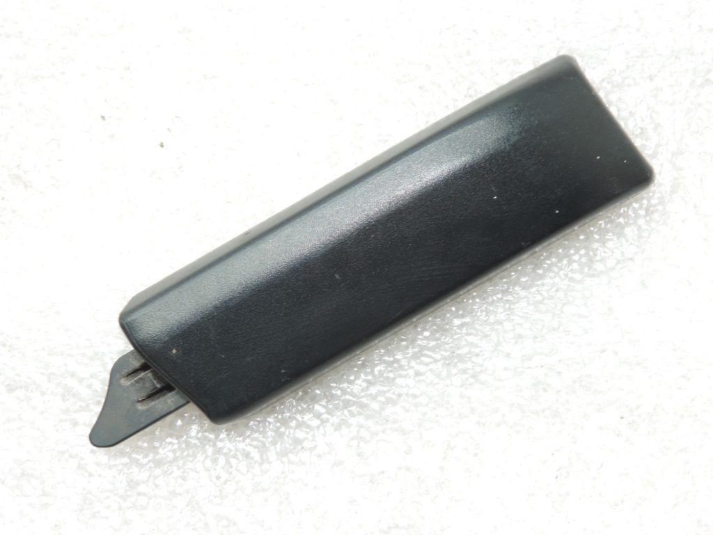 Original 2012-2014 Toyota Yaris P13 Front left door cover strip 7575452010
