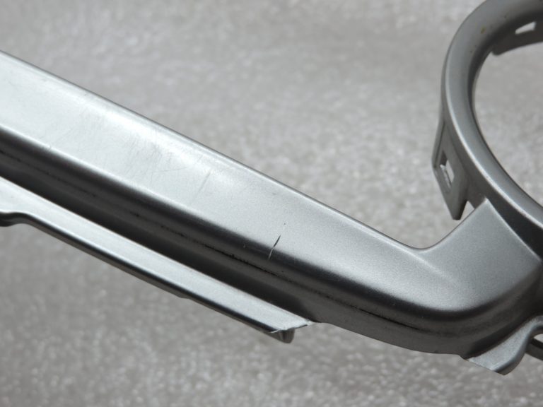Oriģinālais 2012-2014 Toyota Yaris P13 radio paneļa paneļa vāks