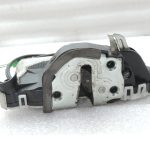Oriģinālais 2005-2014 Toyota Yaris P9/P13 durvju slēdzene priekšējā labajā pusē