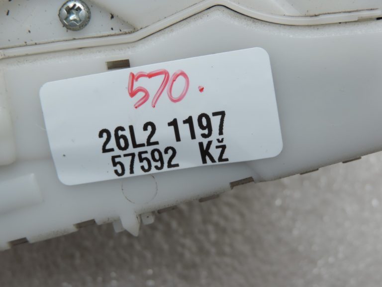 Oriģinālais 2005-2014 Toyota Yaris P9/P13 durvju slēdzene priekšējā labajā pusē