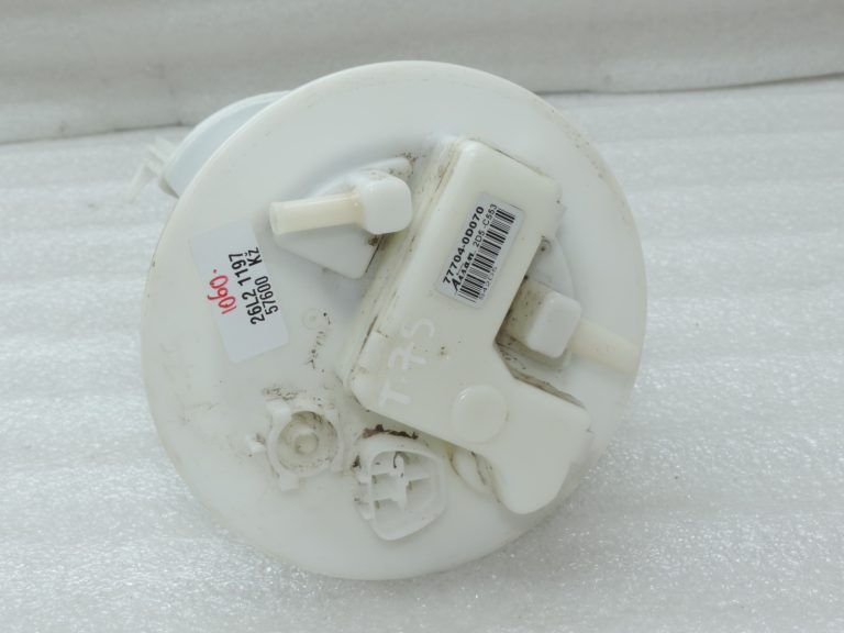 Oriģinālais 2012-2020 Toyota Yaris P13 1.3 VVT-i degvielas sūknis (bez degvielas sūtītāja)
