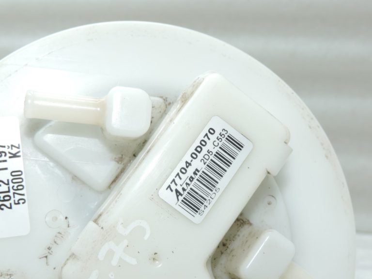 Oriģinālais 2012-2020 Toyota Yaris P13 1.3 VVT-i degvielas sūknis (bez degvielas sūtītāja)