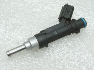 Oriģinālā 2005-2020 Toyota Yaris P9/P13 1.3 VVT-i Inžektora sprausla
