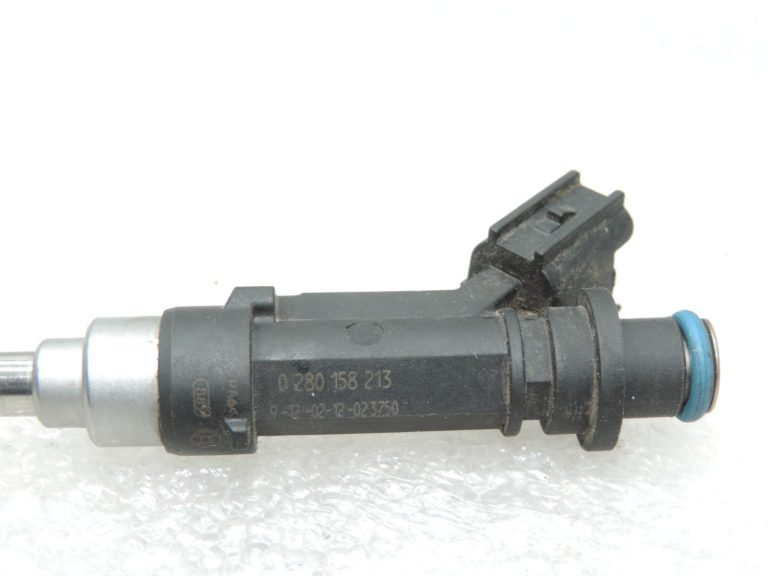 Oriģinālā 2005-2020 Toyota Yaris P9/P13 1.3 VVT-i Inžektora sprausla