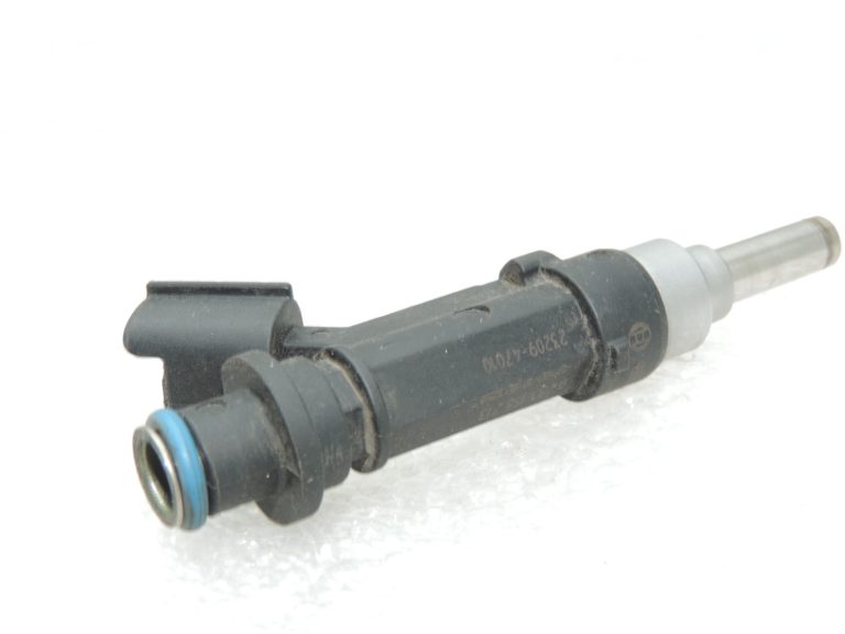 Oriģinālā 2005-2020 Toyota Yaris P9/P13 1.3 VVT-i Inžektora sprausla