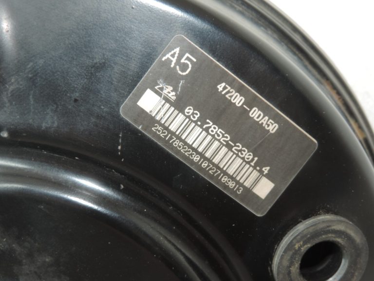 Oriģināls Toyota Yaris P13 bremžu pastiprinātāja servopiedziņa 4461009F00, 44610-09F00