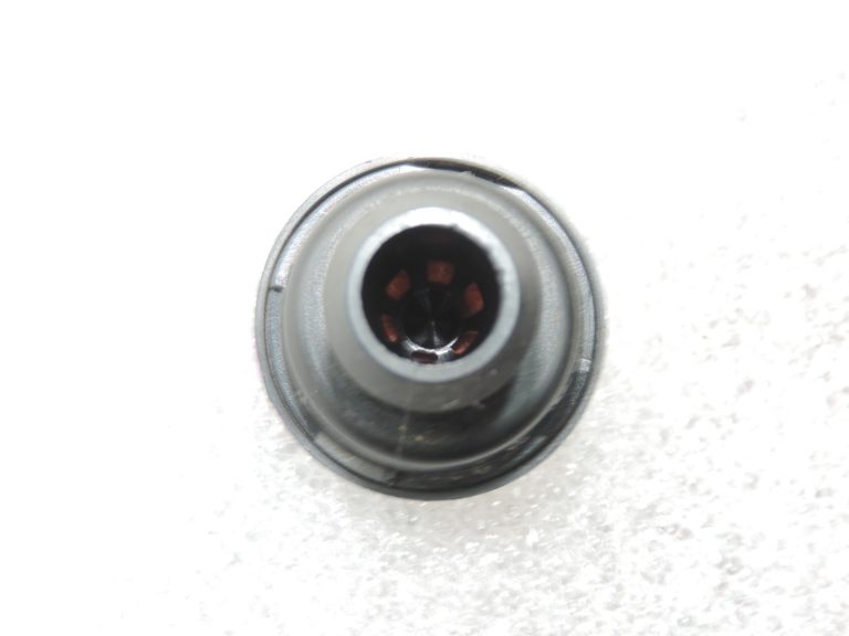 Oriģināls Toyota Yaris P13 bremžu pastiprinātāja vakuuma vārsts 447300D010