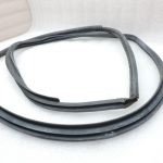 2014-2020 Toyota Yaris P13 priekšējais kreisais virsbūves durvju blīvētājs 623120D380