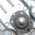 2014-2020 Toyota Yaris P13 Aizmugurējā stikla regulators pa labi 698300D230