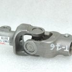Oriģināls Toyota Yaris P13 stūres statņa universālais savienojums 452200D010