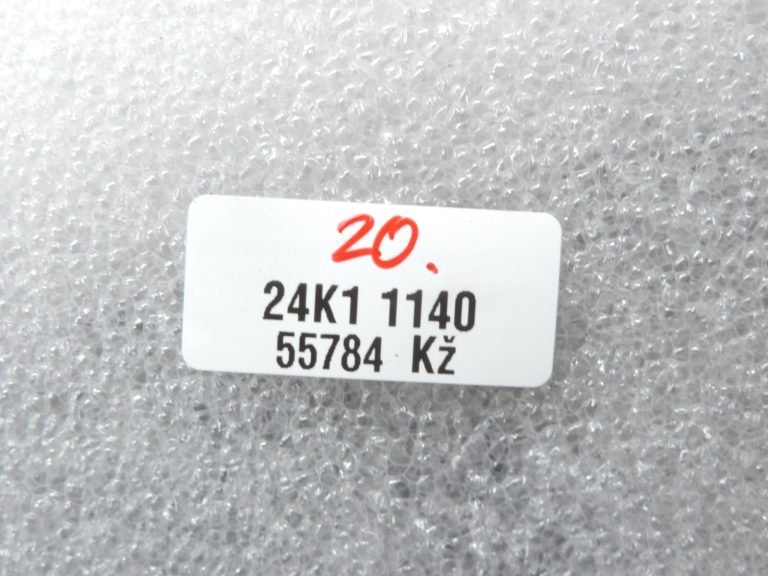 Oriģināls Toyota Yaris P13 priekšējo kreiso durvju slēdzenes trose 697500D110
