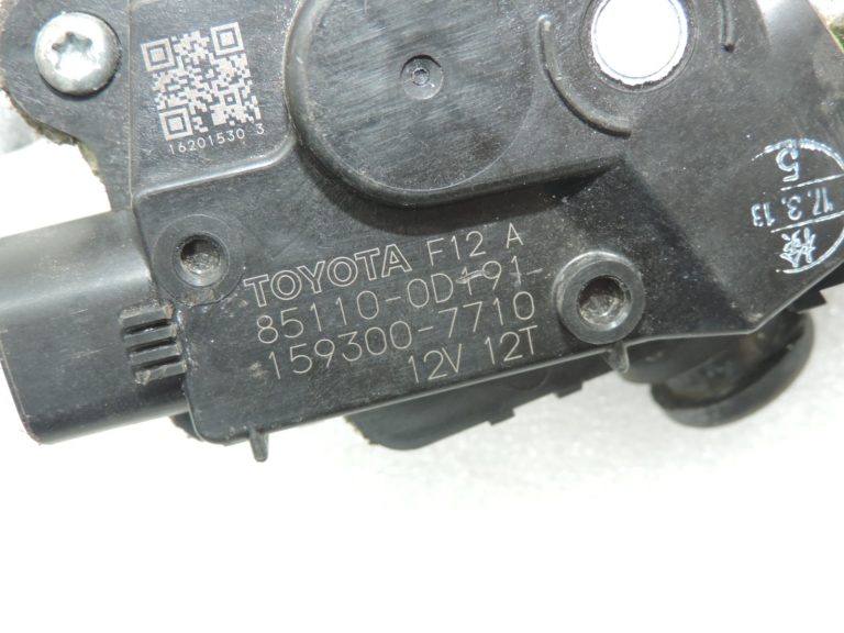 Oriģināls Toyota Yaris 2014 – 2020 P13 Priekšējais vējstikla tīrītāja motors 851100D191