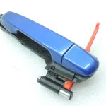 Oriģinālā Toyota Yaris P13 2014 – 2020 aizmugurējā labās puses durvju rokturis, miglaini zils (8X2)
