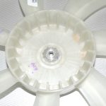 Oriģināls Toyota Yaris P13 1.5 Hybrid Radiatora ventilators 163610Y250
