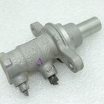 Oriģinālais Toyota Avensis T27 1.8 VVT-i galvenais bremžu cilindrs 4720109380, 47201-09380