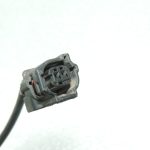 Oriģināla Toyota Avensis T27 aizmugurējā kreisā ABS sensora instalācija 8951602100