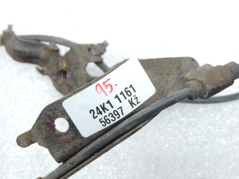 Oriģināla Toyota Avensis T27 aizmugurējā kreisā ABS sensora instalācija 8951602100