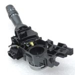 Oriģinālais Toyota Avensis T27 stūres kolonnas slēdža gaismas slēdzis 8414005190