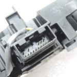 Oriģinālais Toyota Avensis T27 stūres kolonnas slēdža gaismas slēdzis 8414005190