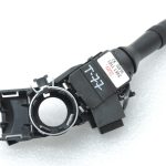 Oriģinālais Toyota Avensis T27 stūres kolonnas slēdža gaismas slēdzis 8414005190