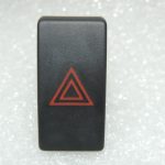 Oriģinālais Toyota Avensis T27 avārijas signalizācijas slēdzis 8433205070, 8433205071