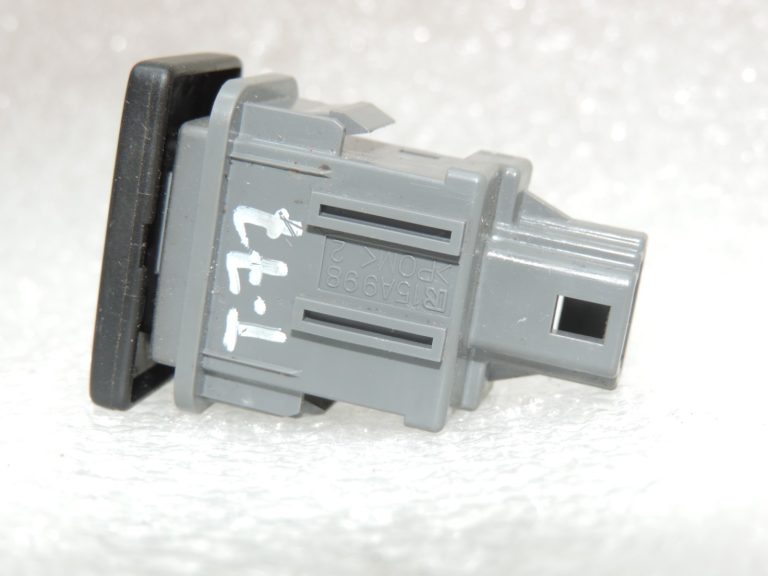 Oriģināls Toyota Avensis T27 Sport slēdzis 8472005020, 84720-05020