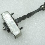 Oriģinālā Toyota Avensis T27 priekšējo kreiso durvju bremžu sistēma 6861005050, 68610-05050