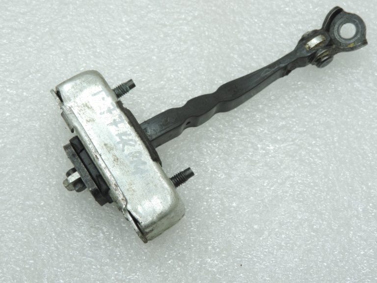 Oriģinālā Toyota Avensis T27 priekšējo kreiso durvju bremžu sistēma 6861005050, 68610-05050